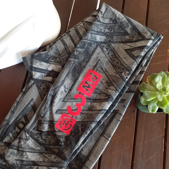 Reebok Power Playdry Leggings Size Small - Picture 11 of 14